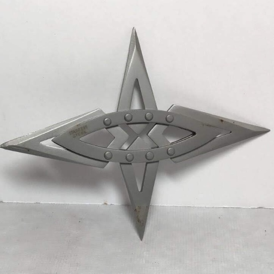 Ninja Throwing Star with Carrying Case