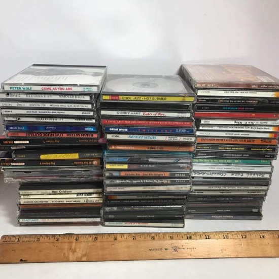 Large Lot of Misc CDs with Various Artists