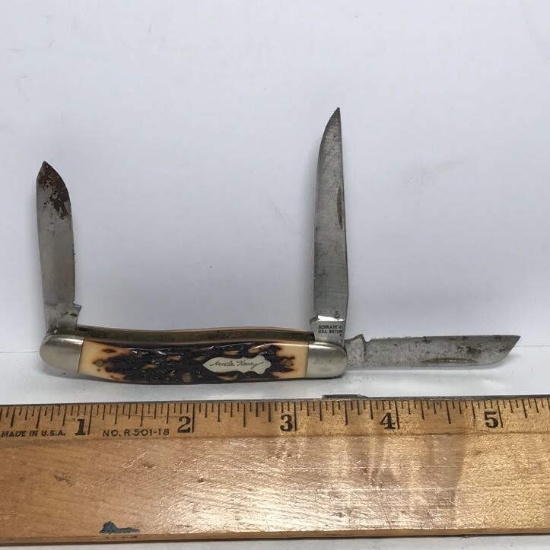 Vintage Schrade Uncle Henry Pocket Knife