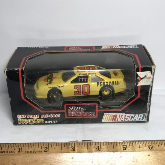1992 Racing Champions NASCAR 1:43 Scale Die-Cast Stock Car Replica in Box