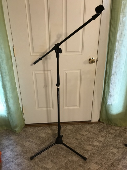 Adjustable Jamstand Microphone Stand