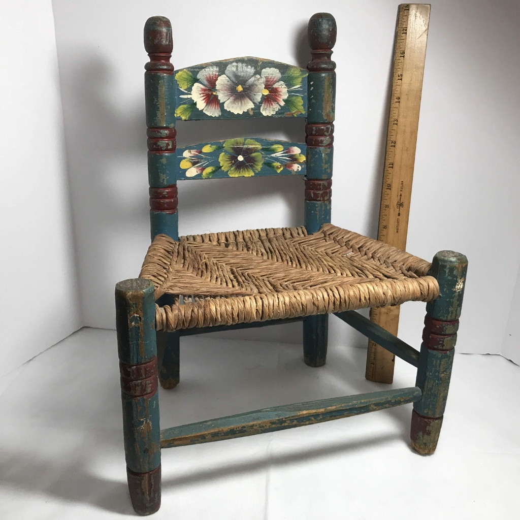 Vintage Hand Painted Wooden Children S Chair With Woven Seat Art Antiques Collectibles Collectibles Vintage Retro Collectibles Online Auctions Proxibid