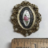 Pretty Gold Tone Rose Brooch with Micro Pearls