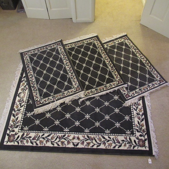 4 Matching Rugs Excellent Condition  See Photo