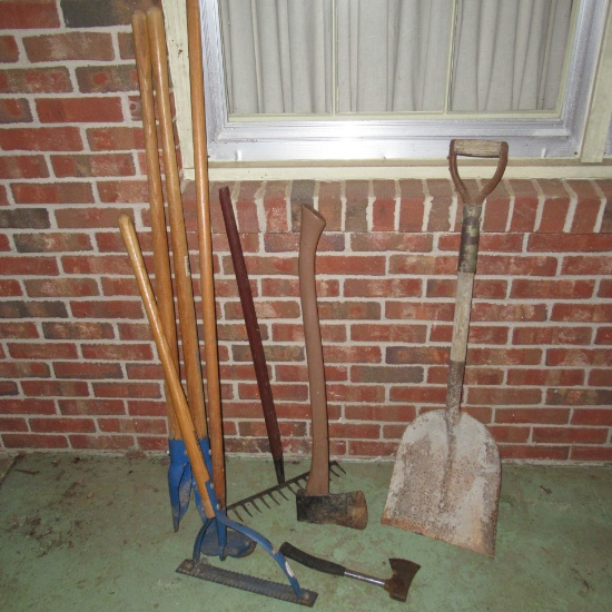 Hand Tools, Axe, Hatchet, Post Hole, Sling Blade, Hoe, Shovel