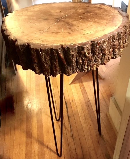 Impressive Hand Crafted Reclaimed Wood Tree Stump Slice Table