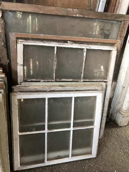 Lot of Various Size Vintage Windows