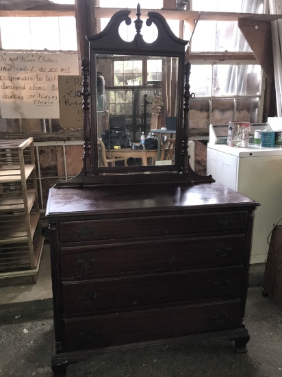 Vintage 4 Drawer Chest with Mirror