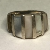 Sterling Silver Ring with Mother-of-Pearl Inlay Size 7