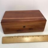 Vintage Lane Miniature Cedar Chest