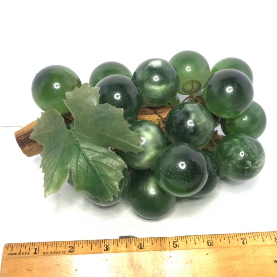 Vintage Lucite Green Grapes on Vine