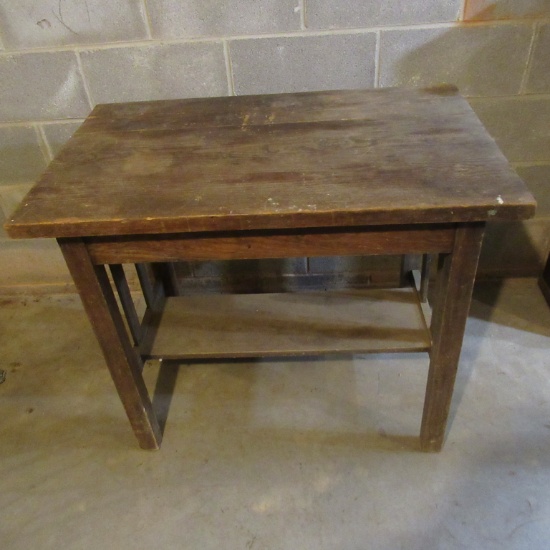 Oak Craftsman Style Table