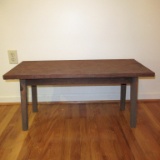 Pine Farm-Style Coffee Table