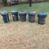 Rubber Maid Trash Cans (5)