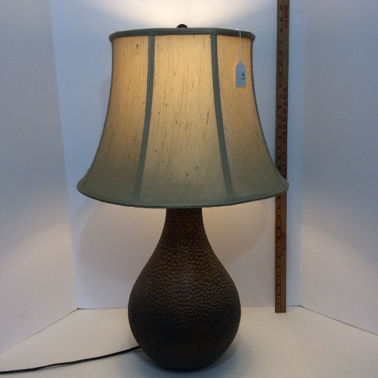 Lamp Resin with Dimples