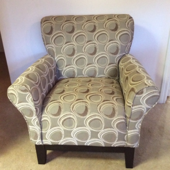 Comfy Lounge Chair - Retro Pattern