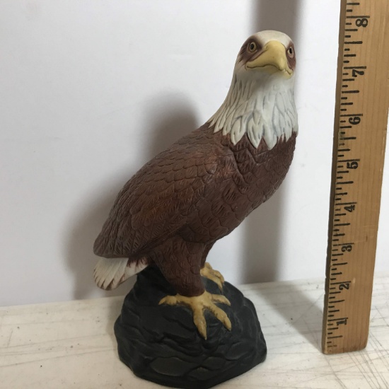 “Pride of America” Handcrafted American Eagle Figurine 1982 by Avon