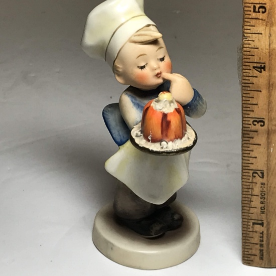 Vintage GOEBEL HUMMEL Figurine-Boy Pastry Chef Baker - West Germany w/Stylized Bee Mark