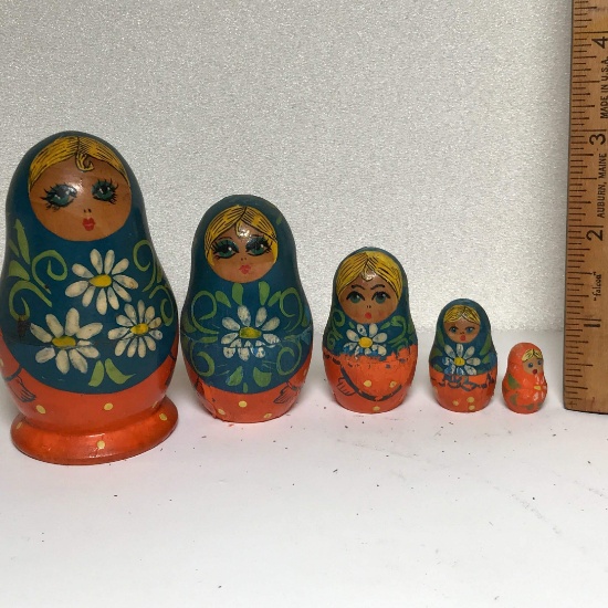 5pc Hand Painted Wooden Nesting Doll Set