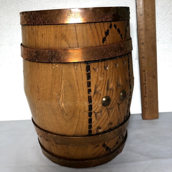 Vintage Wooden Keg W/Cork