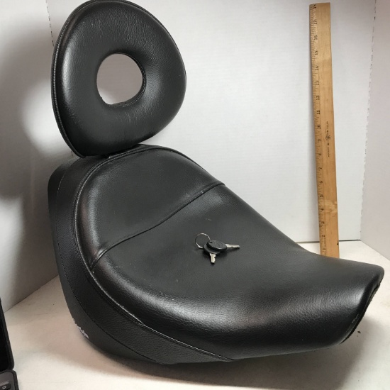 Corbin Motorcycle Seat with Key