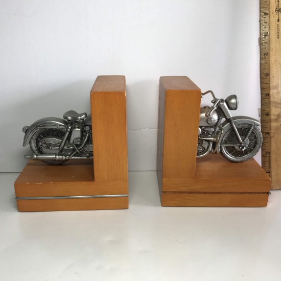 Cool Harley-Davidson Motorcycle Bookends with Harley Emblem-Read Description