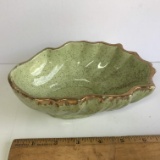 USA Pottery Leaf Shaped Dish with Gilt Edge