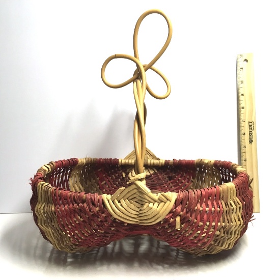 Vintage Buttocks Basket with Handle