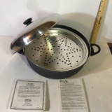 Regal Ware Aluminum Crock Pot. Seems new.