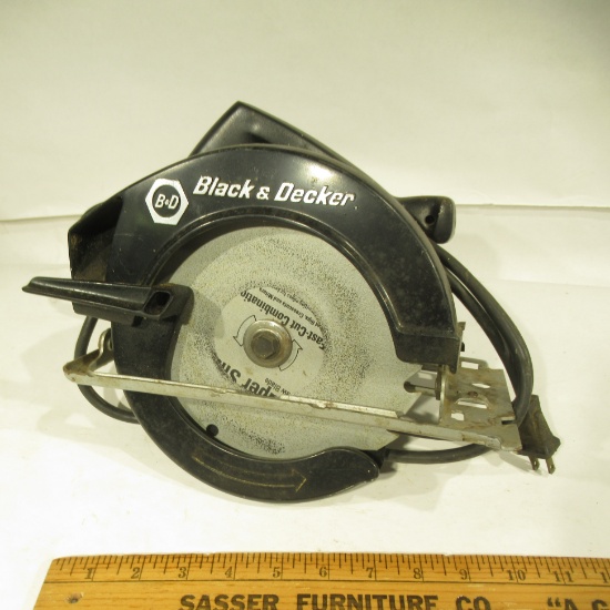 Black & Decker 7" Circular Saw