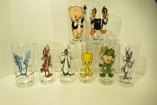 8 Looney Tunes Warner Bros. Pepsi Glasses