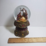 Nativity Globe