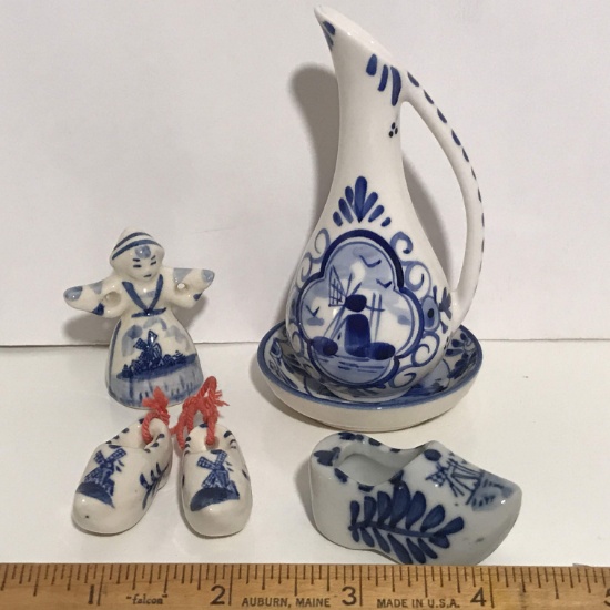 Lot of Delft Pottery Miniatures