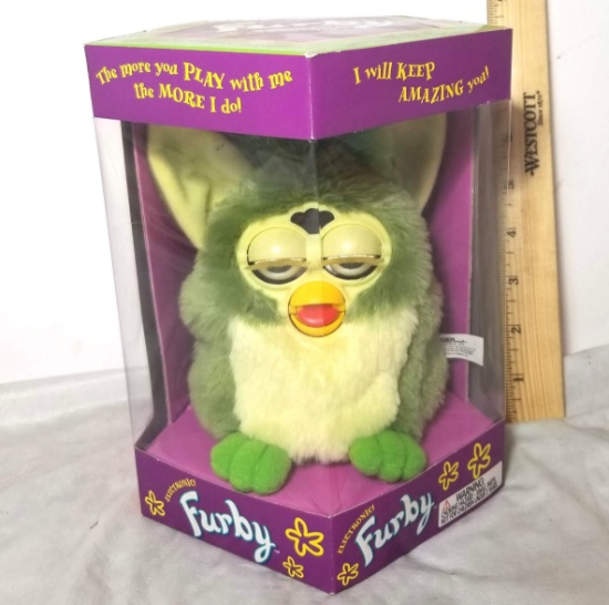NEW Old Stock Green Furby in Box