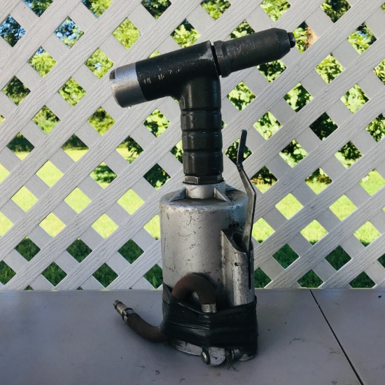 Pneumatic Tool