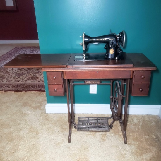 Vintage Singer Treadle Sewing Machine