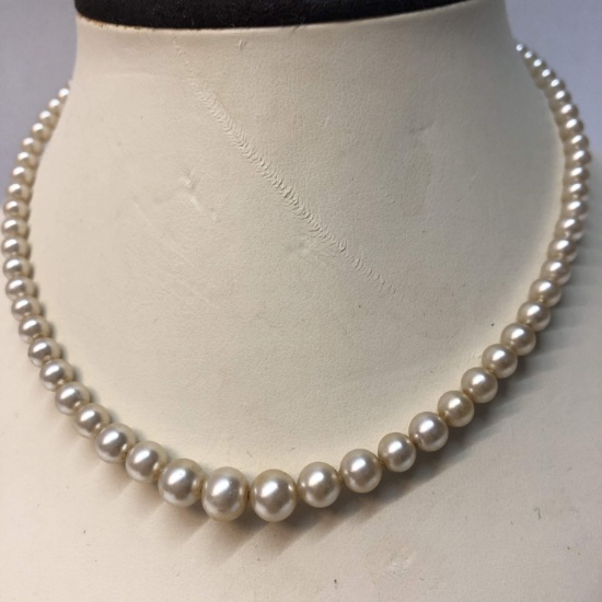 Beautiful Pearl Necklace