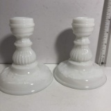 Old Kemple White Ivy in The Snow Pattern Candle Stick Holders
