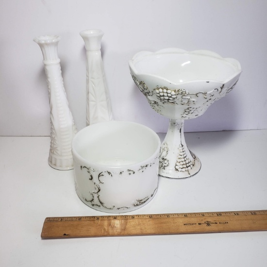 Vintage Milk Glass Lot of 4