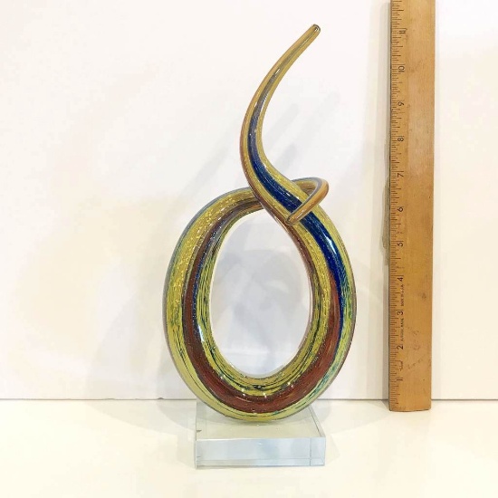 Unique Beautiful Art Glass Statue