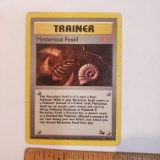 1999 Pokemon Trainer Mysterious Fossil Card