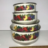 Set of 4 Vitroceramic Bowls with Fruit Design