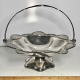 Beautiful Walker & Hall Silver Plated Pedestal Basket