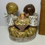 1973 Gorham Porcelain Baby Jesus with Angels Music Box