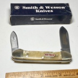 Smith & Wesson Pocket Knife with Box