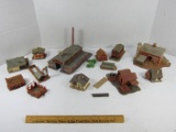 N Scale Farm & Barn Scenery Pieces Nice Collection