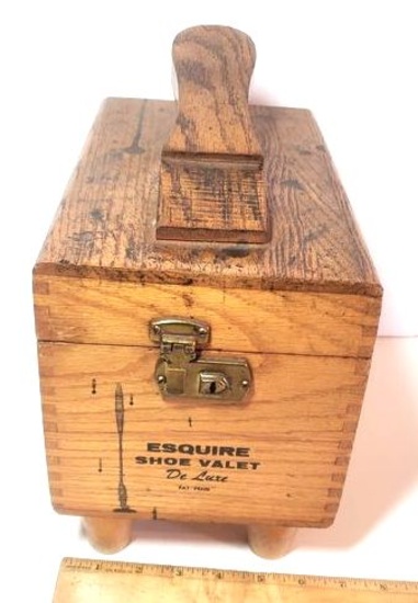 Vintage Wood Esquire Shoe Valet