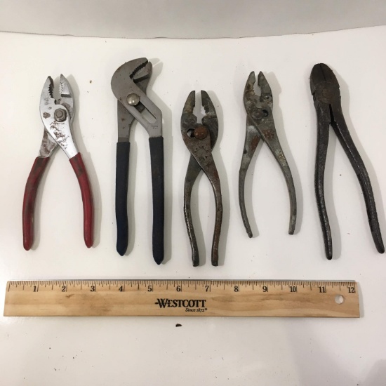 Lot of Pliers