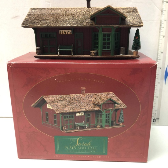 1994 "The Hays Train Station" By Hallmark The Sarah Plain and Tall Collection with Box