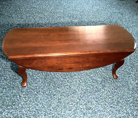 Vintage Wooden Cherry Drop-leaf Coffee Table with Queen Anne Legs